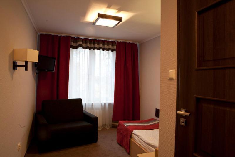 Hotel Dodo Biłgoraj Rum bild